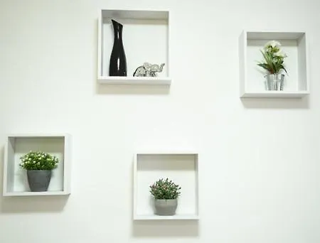 Di Via Refini * سبوليتو